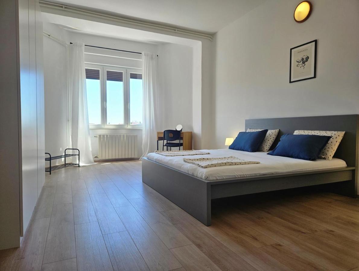 Giardini Panorama - Penthouse In The Heart Of Pula Appartement Buitenkant foto