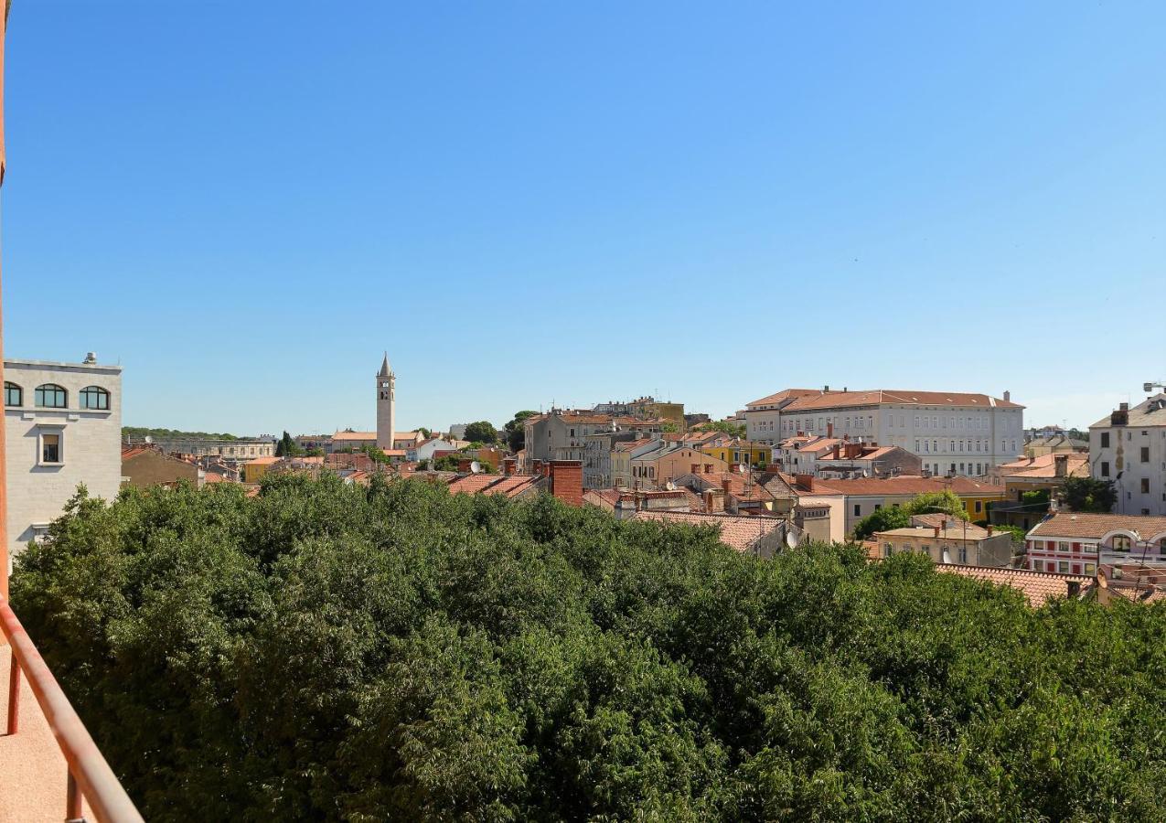 Giardini Panorama - Penthouse In The Heart Of Pula Appartement Buitenkant foto